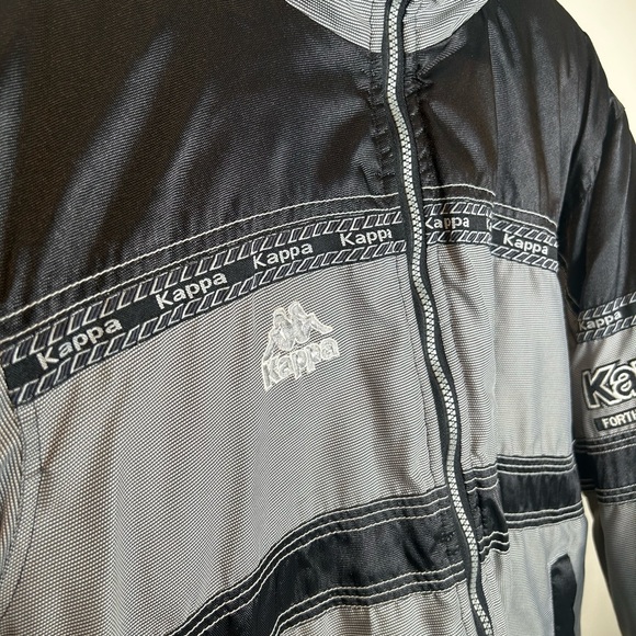 Vintage Kappa Bomber - Picture 5 of 9